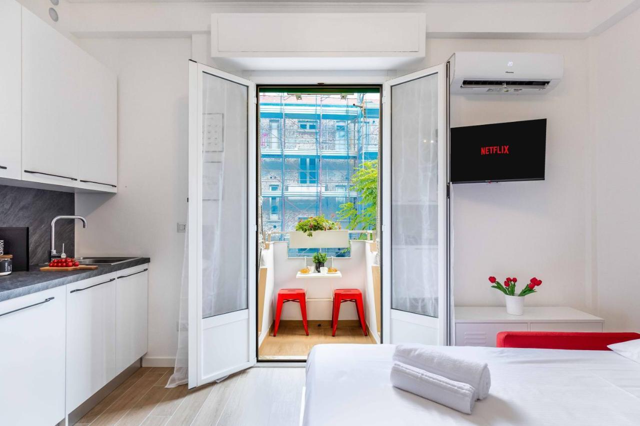 Prada & Bocconi - Cozy Studio, Fast Wifi, Tram 밀라노 외부 사진
